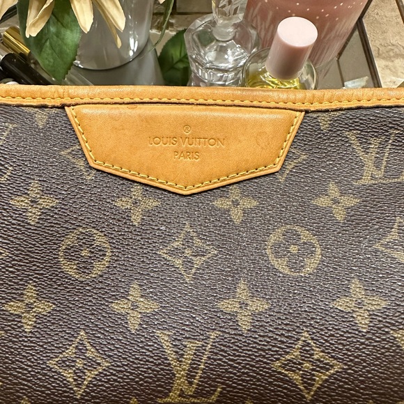 100% Authentic (REALLY) Louis Vuitton Strella MM Monogram Shoulder Bag - Picture 4 of 8